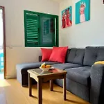 El Islote Direct At Paradise *