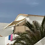 El Islote Direct At Paradise *
