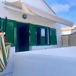 El Islote Direct At Paradise